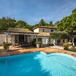 ヴィラ Zen Ste Maxime Avec Vue サント・マキシム