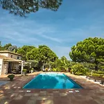 Zen Ste Maxime Avec Vue ヴィラ
