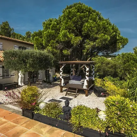 Zen Ste Maxime Vila *